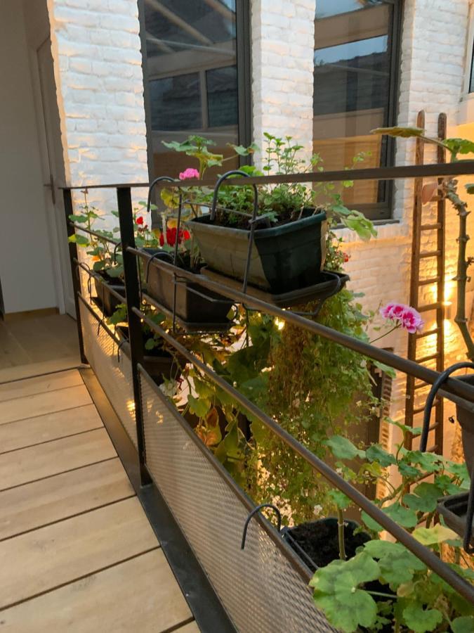 Galerie Jacqueline Storme Hotel Лил Екстериор снимка