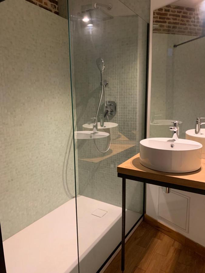 Galerie Jacqueline Storme Hotel Лил Екстериор снимка